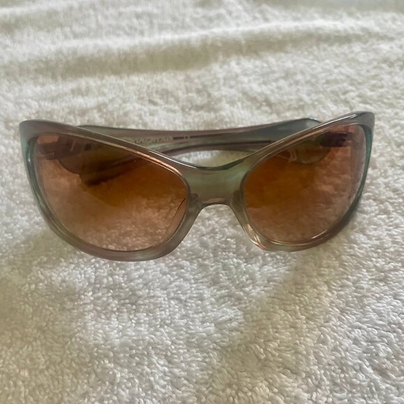 Oakley Dangerous 05-335 Brown/Green Striped Plastic Sunglasses, non-prescription - Picture 4 of 11